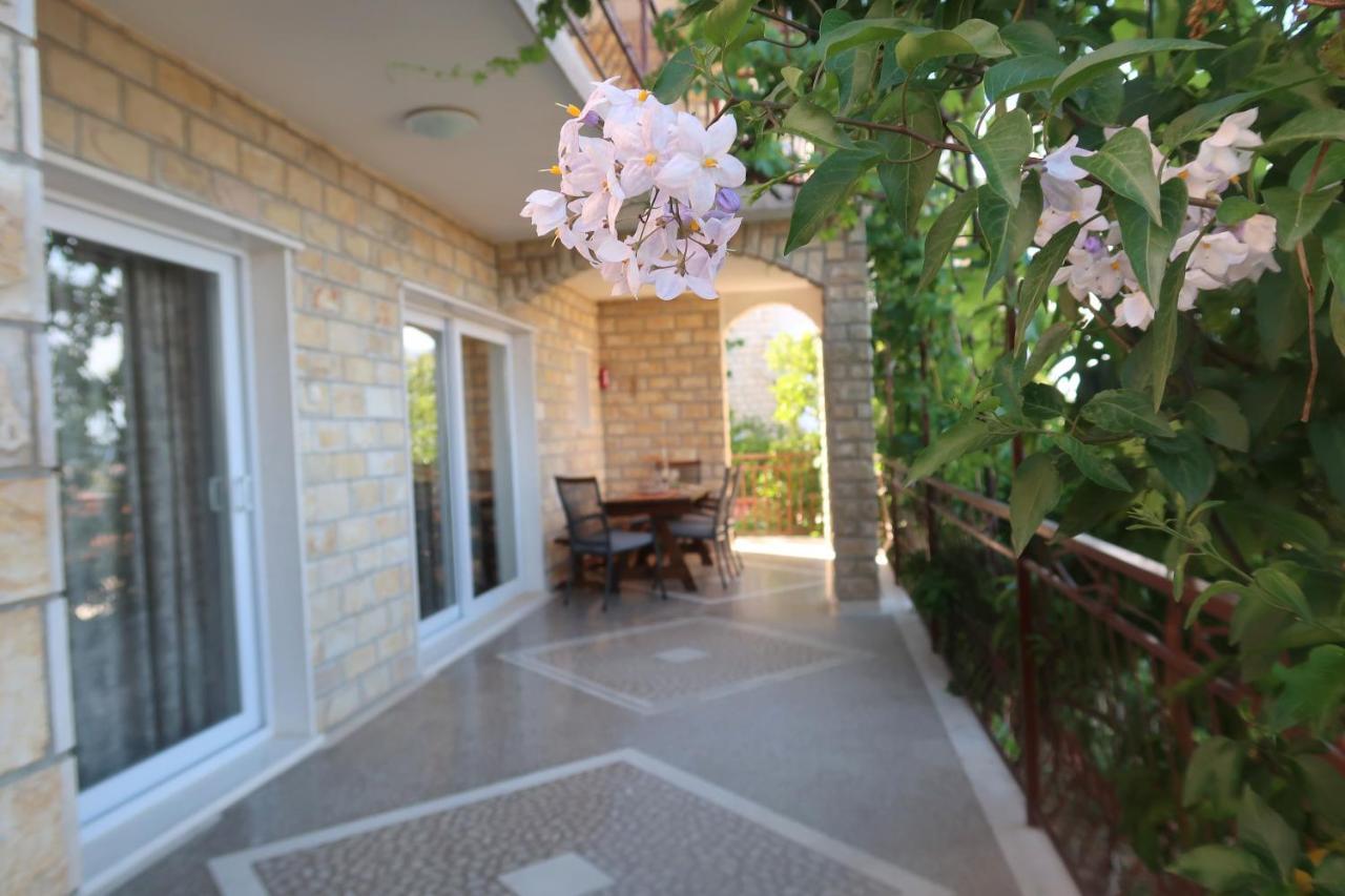 טרוגיר Cvita Apartments מראה חיצוני תמונה