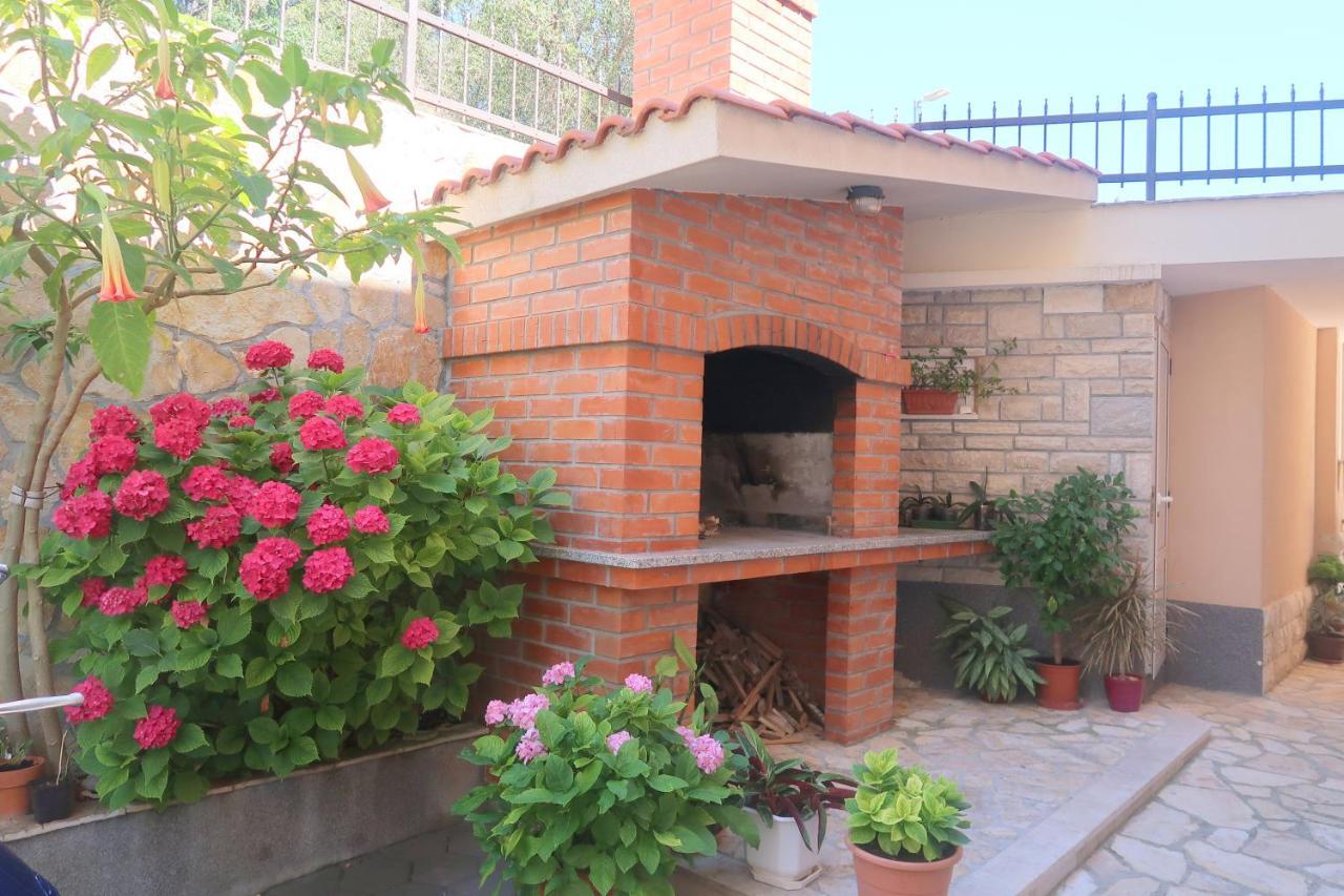 טרוגיר Cvita Apartments מראה חיצוני תמונה