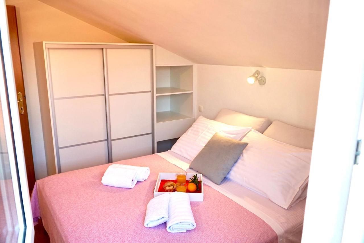 טרוגיר Cvita Apartments מראה חיצוני תמונה